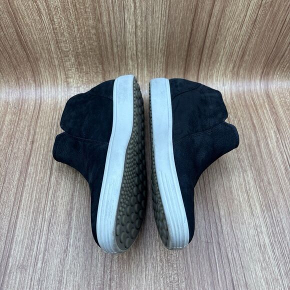 Ecco Soft 7 Side Zip Bootie Black Sneaker Women’s Size 8 Boots - Picture 6 of 8